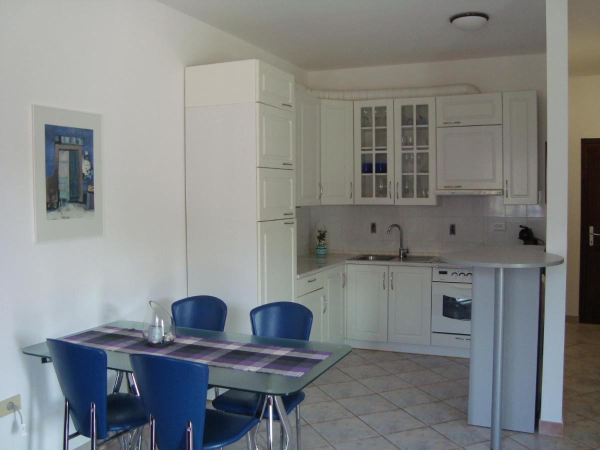 צרבני ורך Apartman Carmen מראה חיצוני תמונה